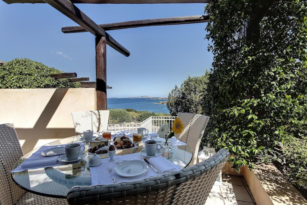 L'Ea Bianca Luxury Resort บายาซาร์ดิเนีย ภายนอก รูปภาพ
