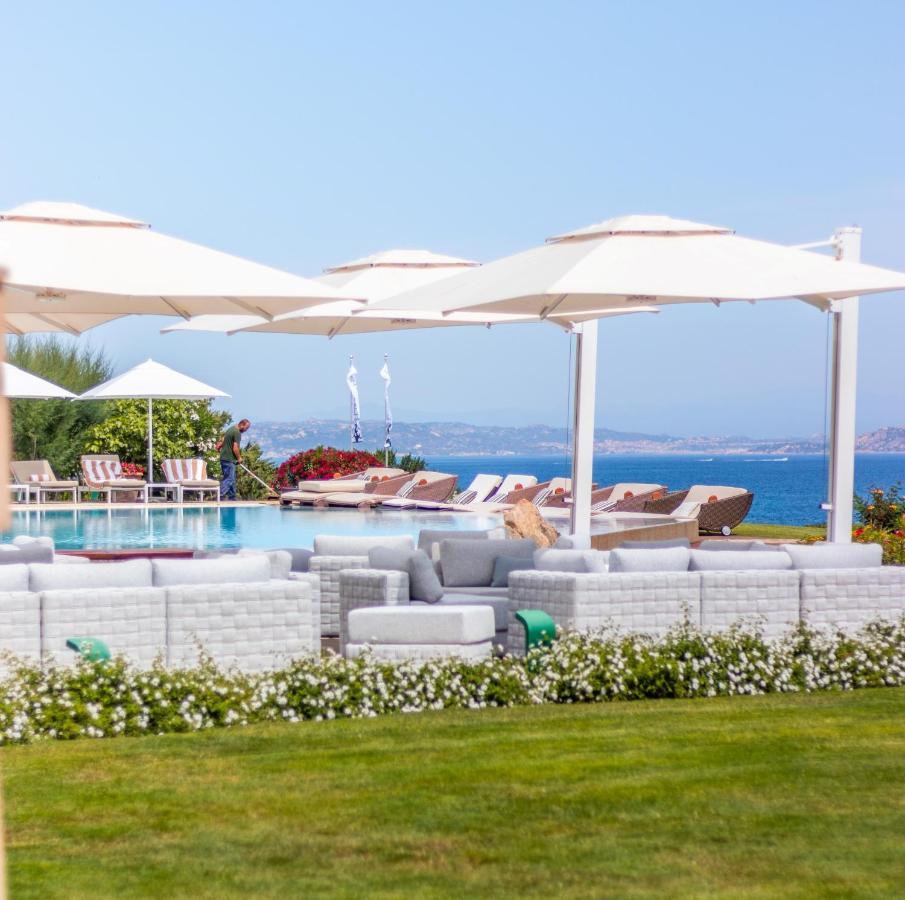 L'Ea Bianca Luxury Resort บายาซาร์ดิเนีย ภายนอก รูปภาพ