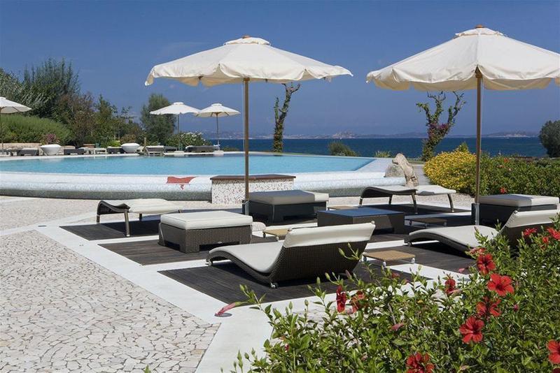 L'Ea Bianca Luxury Resort บายาซาร์ดิเนีย ภายนอก รูปภาพ