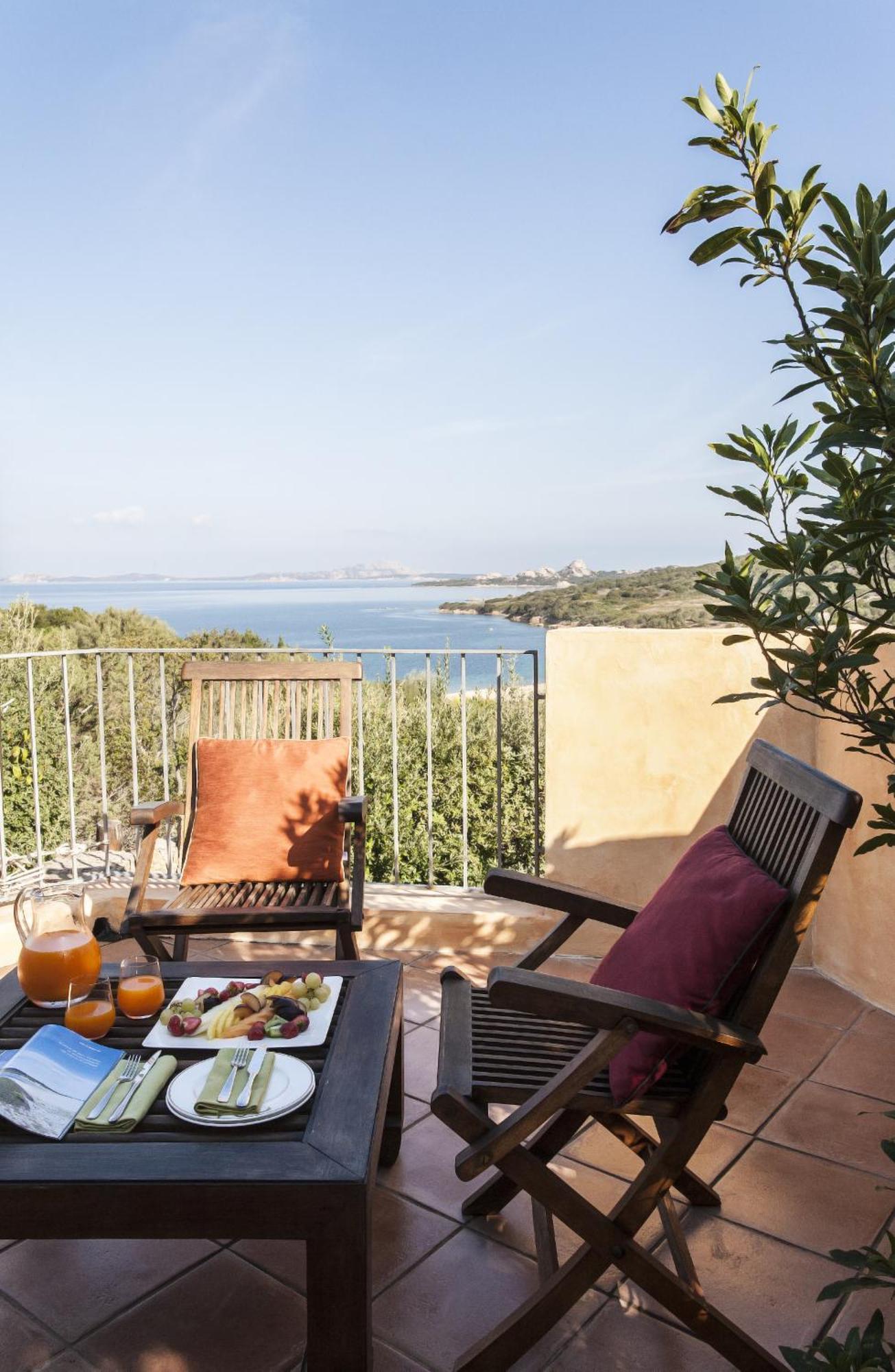L'Ea Bianca Luxury Resort บายาซาร์ดิเนีย ภายนอก รูปภาพ