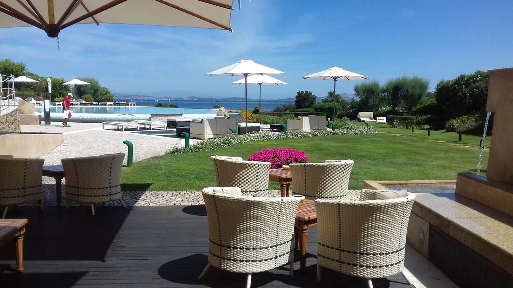 L'Ea Bianca Luxury Resort บายาซาร์ดิเนีย ภายนอก รูปภาพ