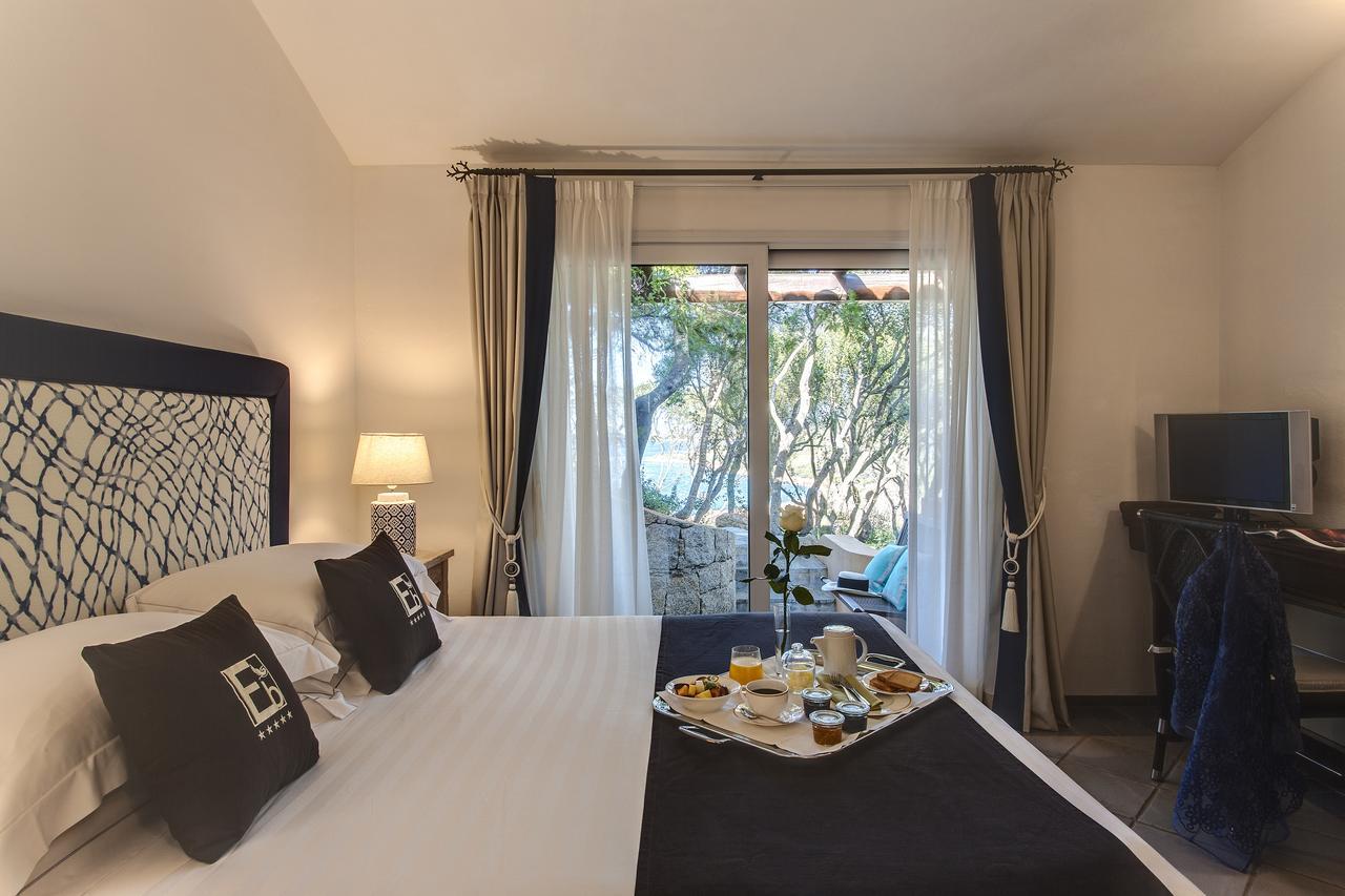 L'Ea Bianca Luxury Resort บายาซาร์ดิเนีย ภายนอก รูปภาพ
