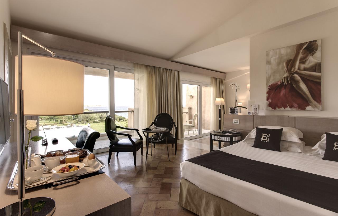 L'Ea Bianca Luxury Resort บายาซาร์ดิเนีย ภายนอก รูปภาพ