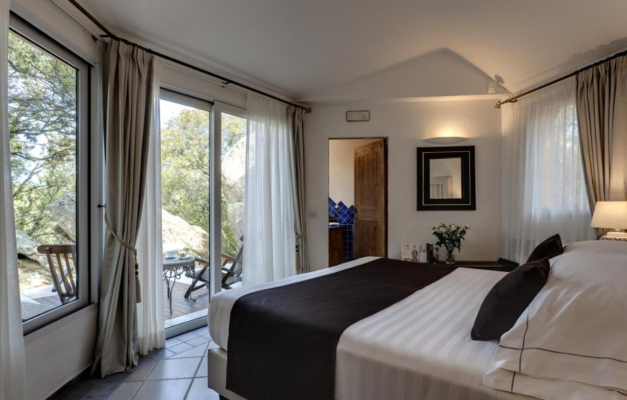 L'Ea Bianca Luxury Resort บายาซาร์ดิเนีย ภายนอก รูปภาพ
